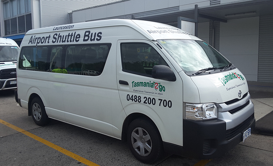 shuttle to and from airport